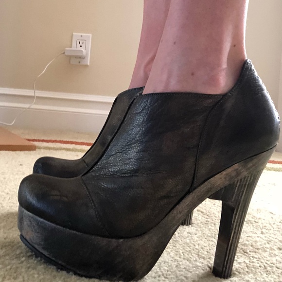 NWOT Calleen Cordero metallic platform booties 6.5 - Picture 2 of 7